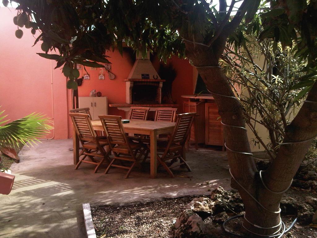 شاطئ بالم Villa Punta Salina المظهر الخارجي الصورة
